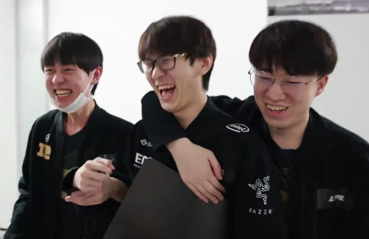 Scout连续七场比赛得分超过大胜,MAD挑战极限! Scout连续七场比赛得分超过大胜,MAD挑战极限!